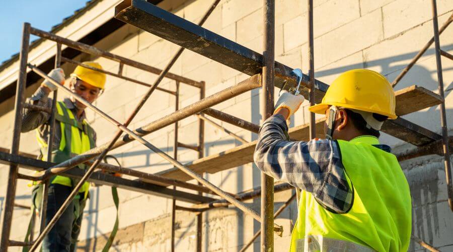 Professional gutter cleaning in Greenville, SC